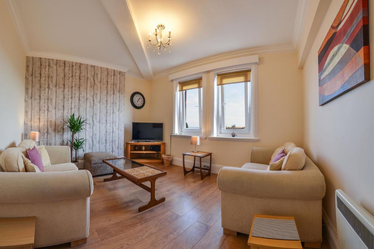The Whitby Prospect, 2 Bed Apartment With Stunning Views, 2 Mins From Beach Eksteriør bilde