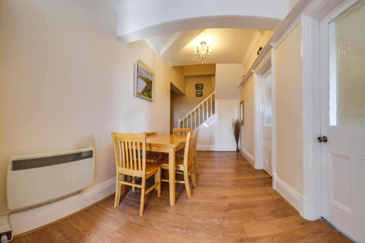 The Whitby Prospect, 2 Bed Apartment With Stunning Views, 2 Mins From Beach Eksteriør bilde