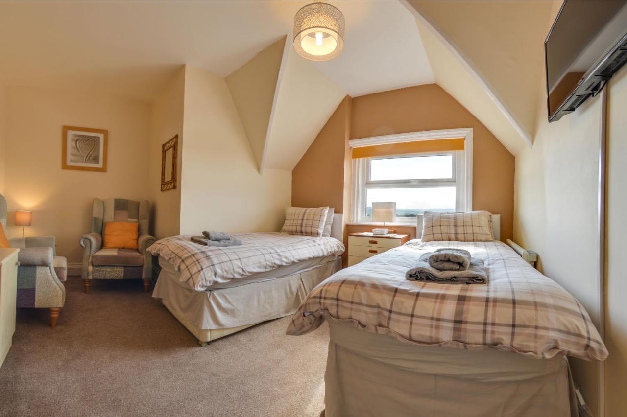 The Whitby Prospect, 2 Bed Apartment With Stunning Views, 2 Mins From Beach Eksteriør bilde