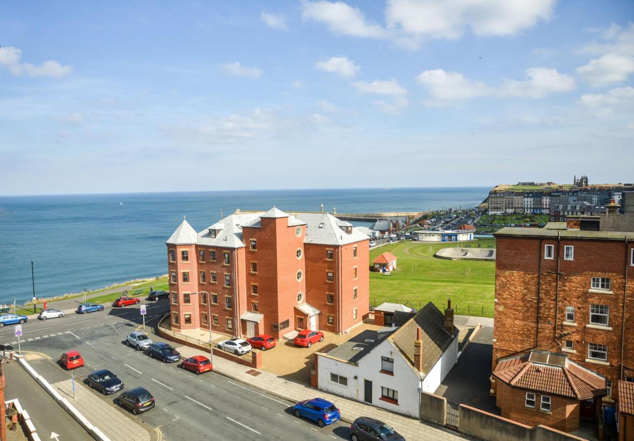 The Whitby Prospect, 2 Bed Apartment With Stunning Views, 2 Mins From Beach Eksteriør bilde