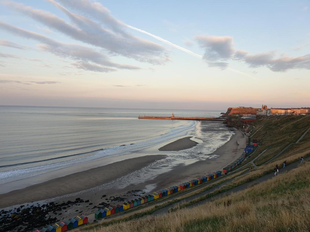 The Whitby Prospect, 2 Bed Apartment With Stunning Views, 2 Mins From Beach Eksteriør bilde